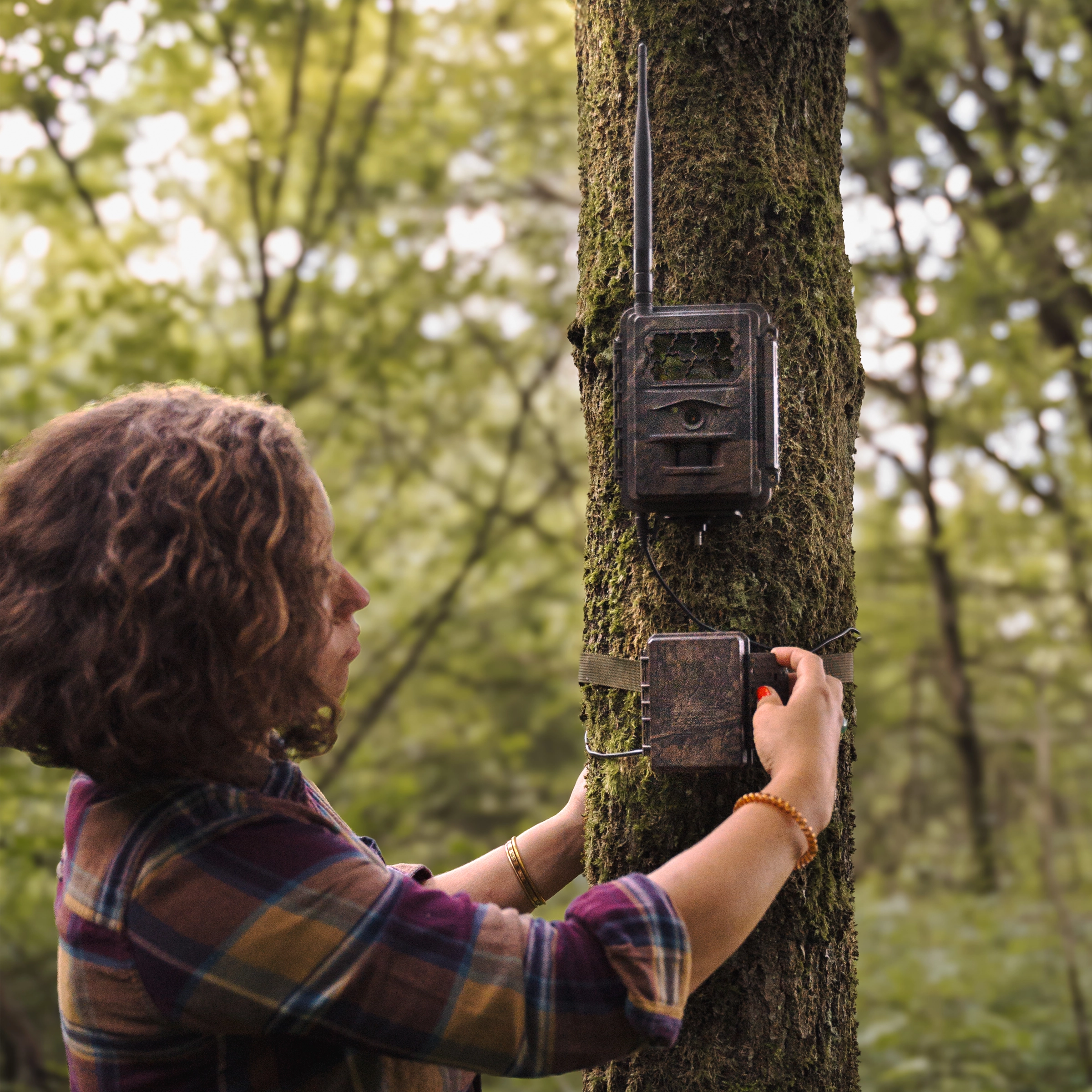 Externer Akkupack für Wildkameras