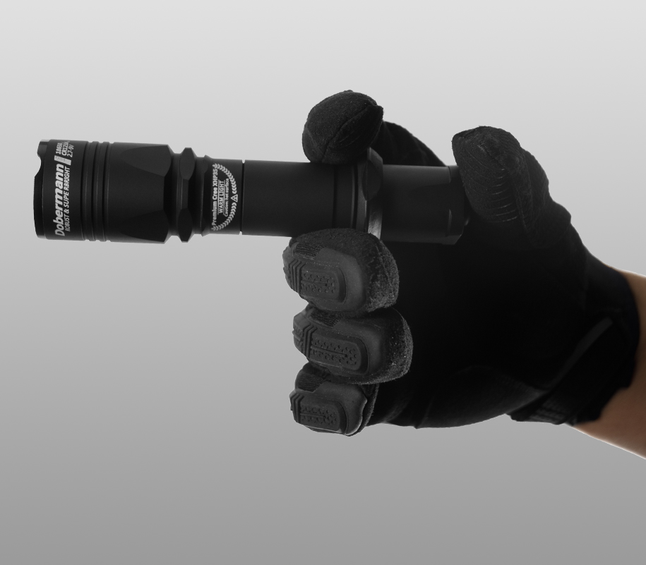 Armytek Dobermann Pro XHP35 HI White
