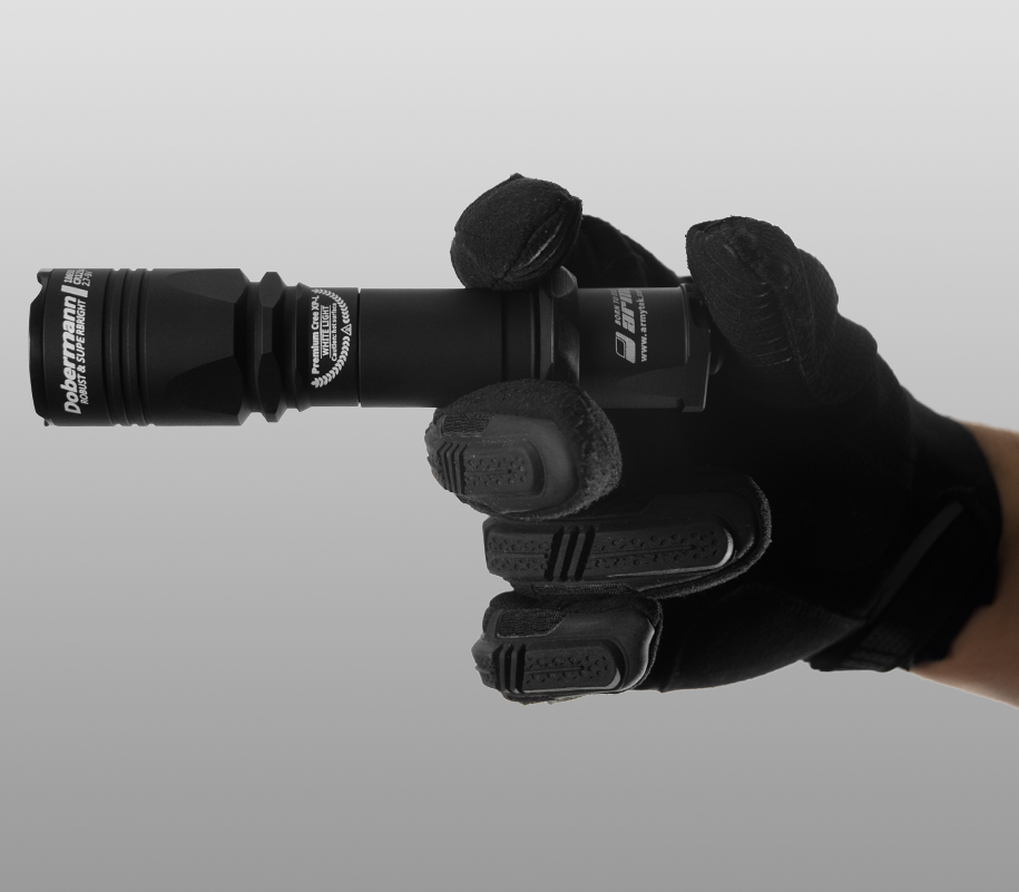 Armytek Dobermann XP-E2 Red