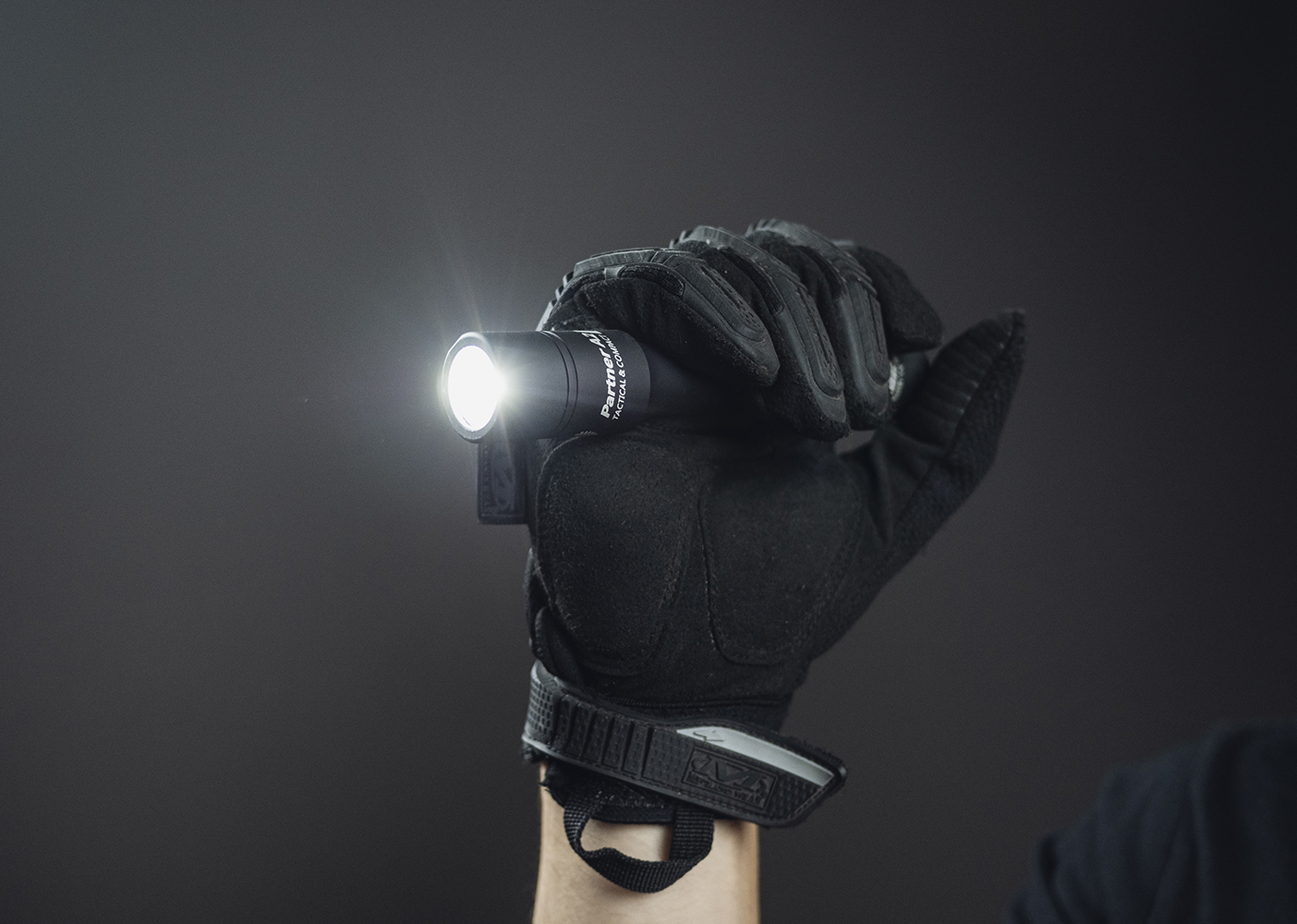 Armytek Partner A2 XP-L White