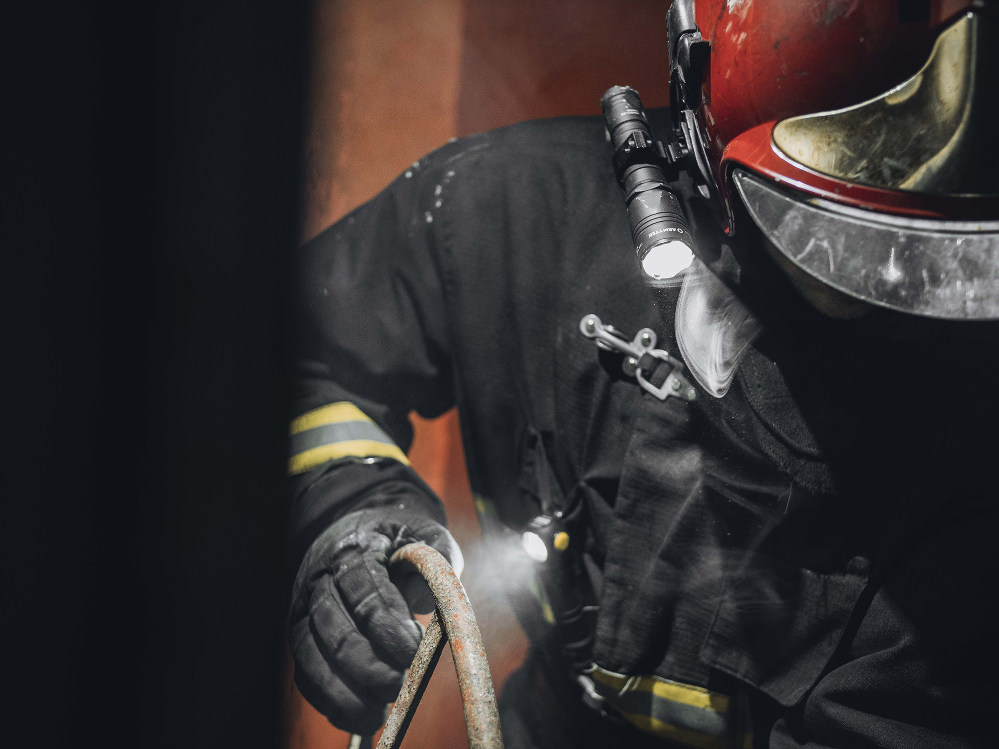 Armytek Hard Hat Mount AHM-01